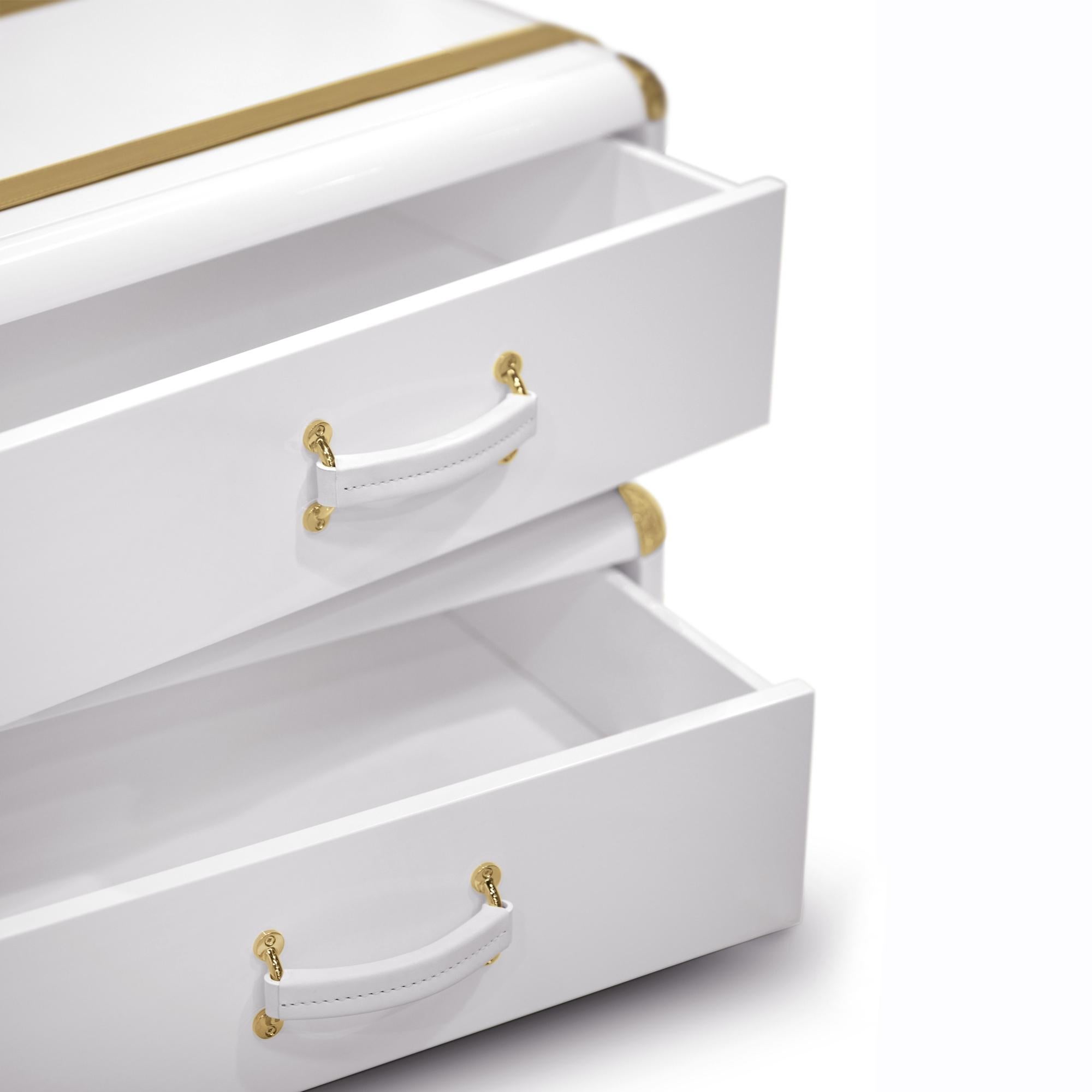 Contemporary White Flight Case Shelf of 2 Drawers in White Lacquered Finish For Sale
