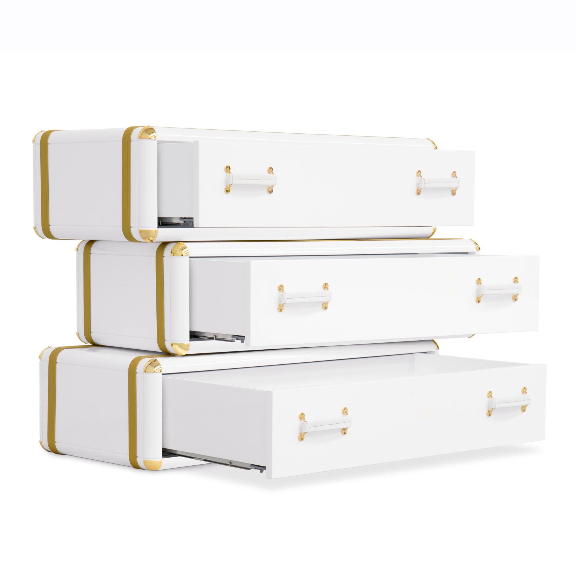 Portuguese White Flight Case Shelf of 3 Drawers in White Lacquered Finish For Sale