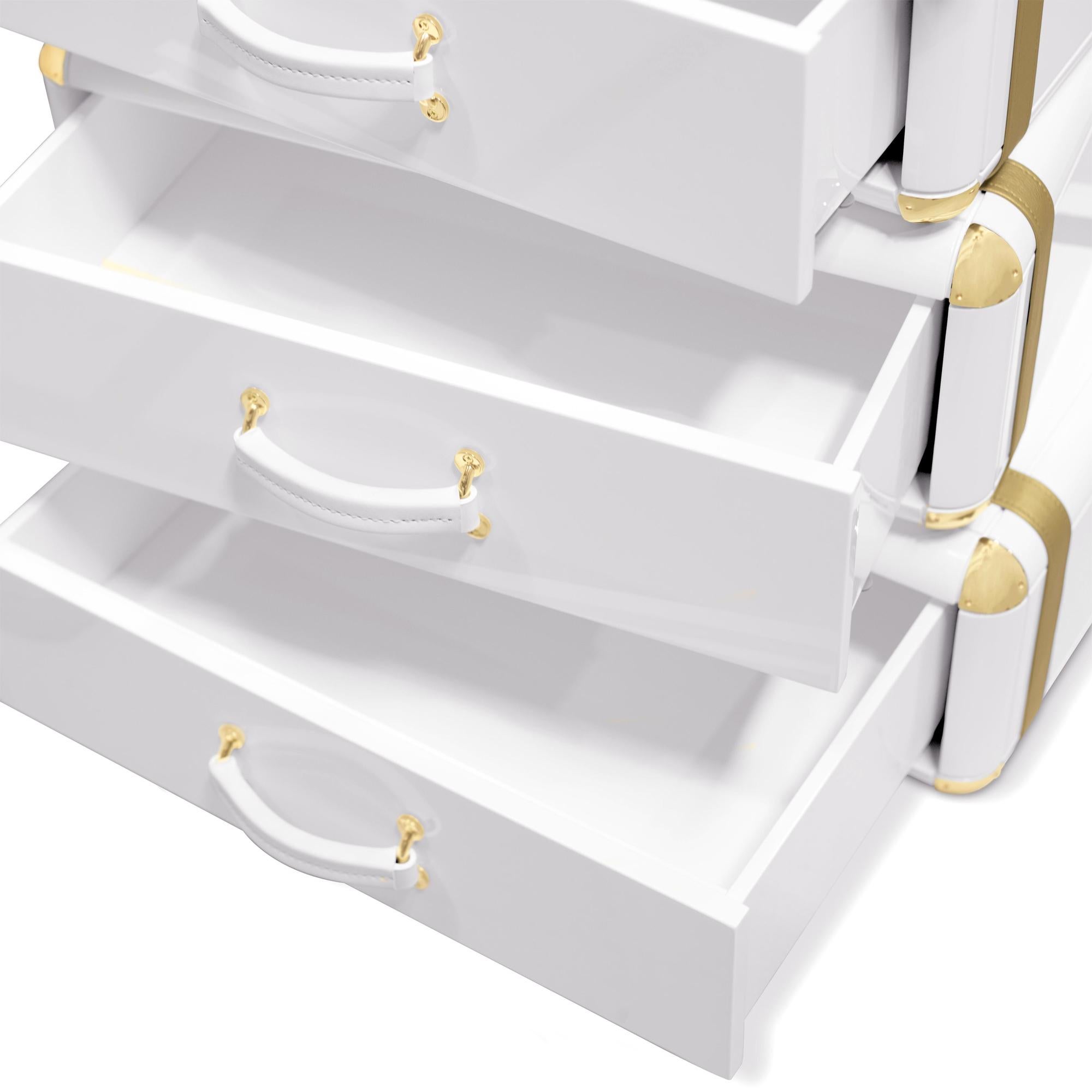 Placcato oro Scaffale Flight Case bianco a 6 cassetti con finitura laccata bianca in vendita