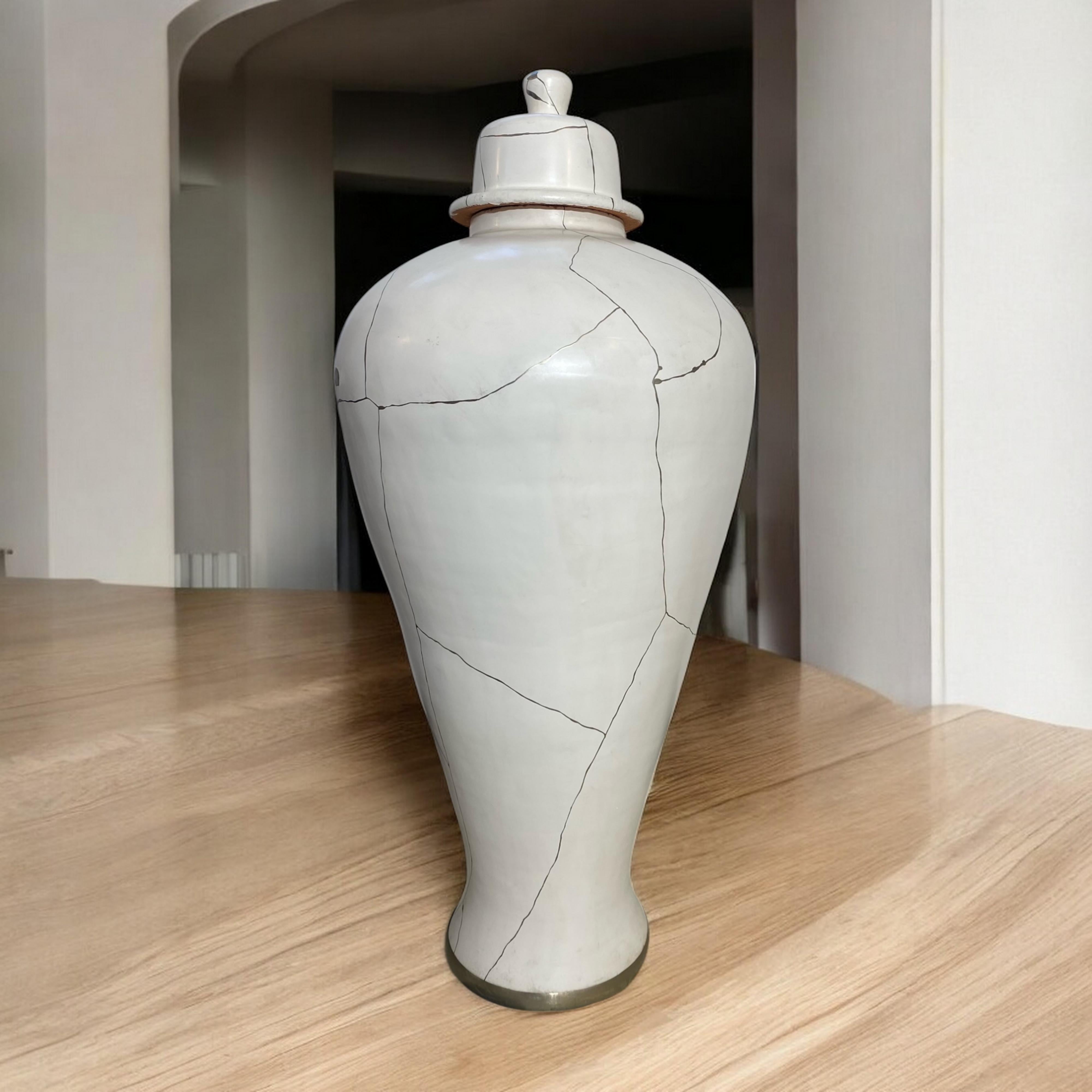 Platinum White Floor Meiping Vase  with platinium For Sale