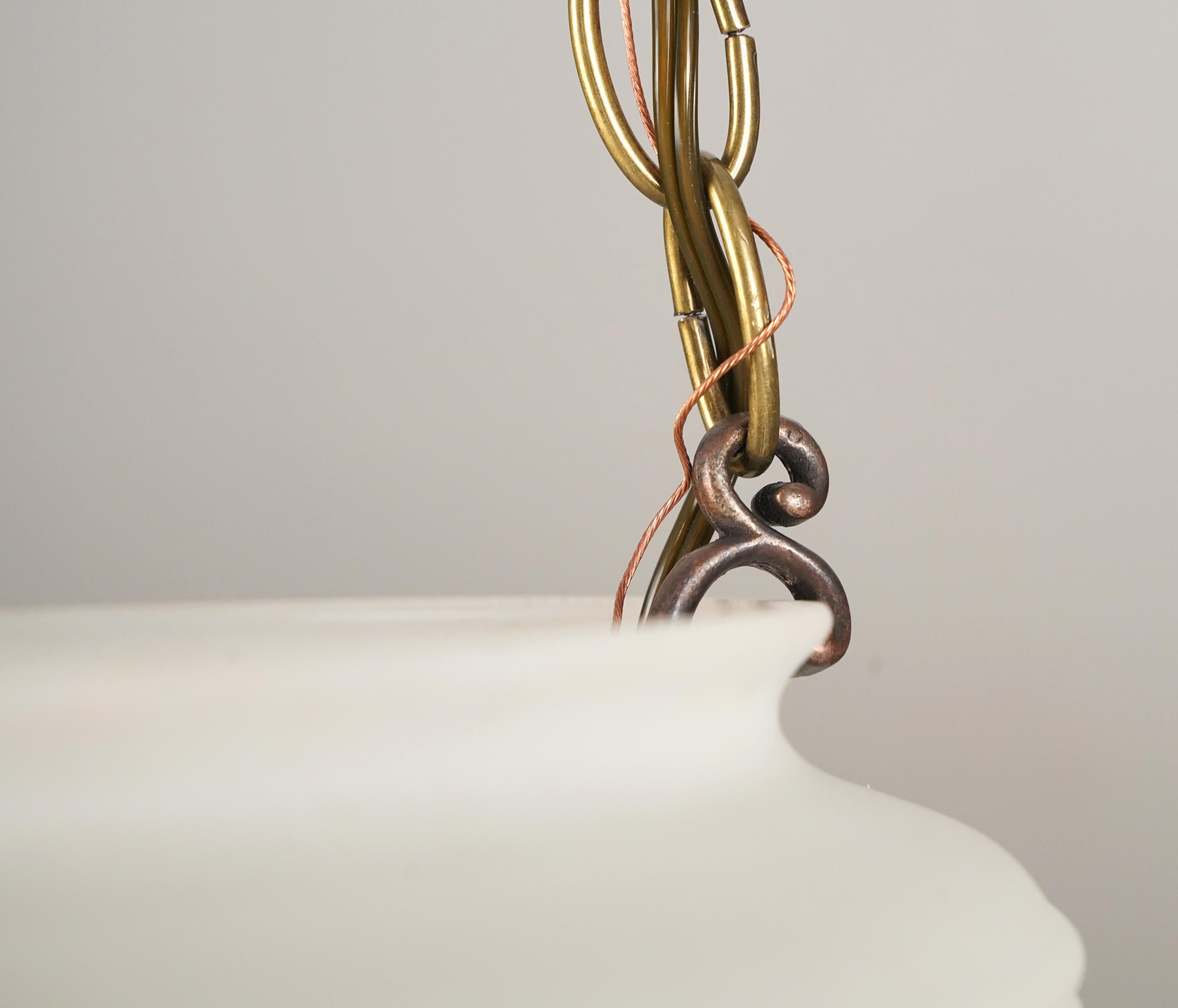 Ottone White Fluted Glass Bowl Brass Chain Pendant Light in vendita