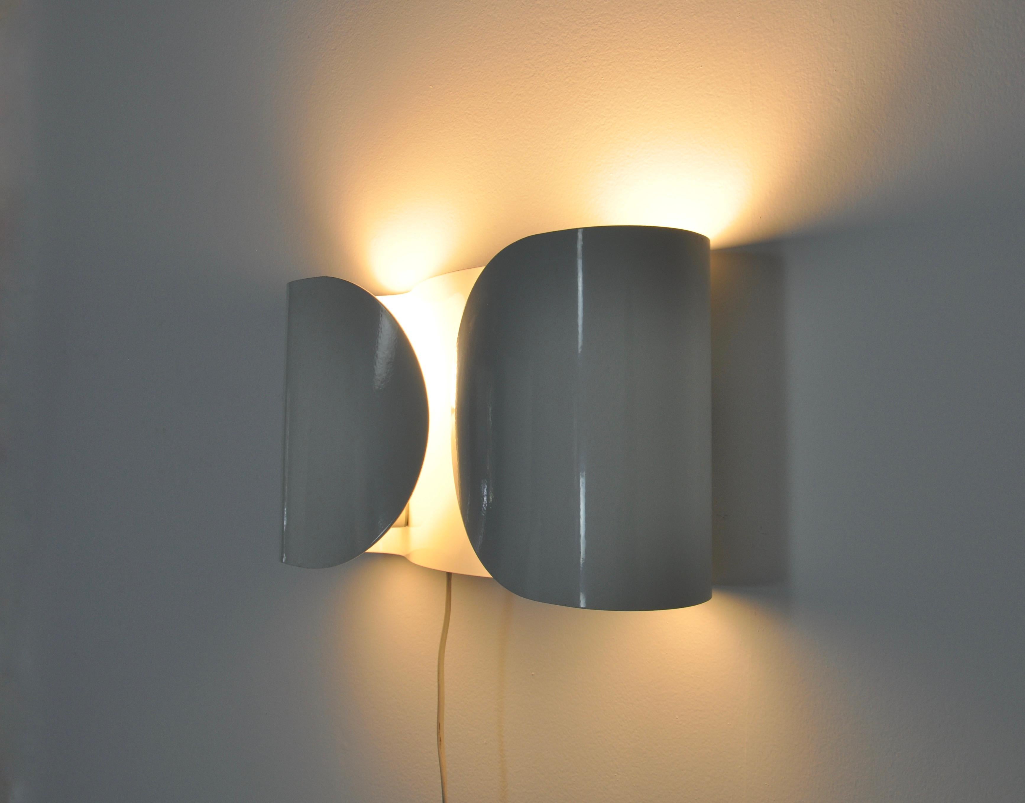 White Foglio Sconce by Tobia & Afra Scarpa for Flos, 1960s 1