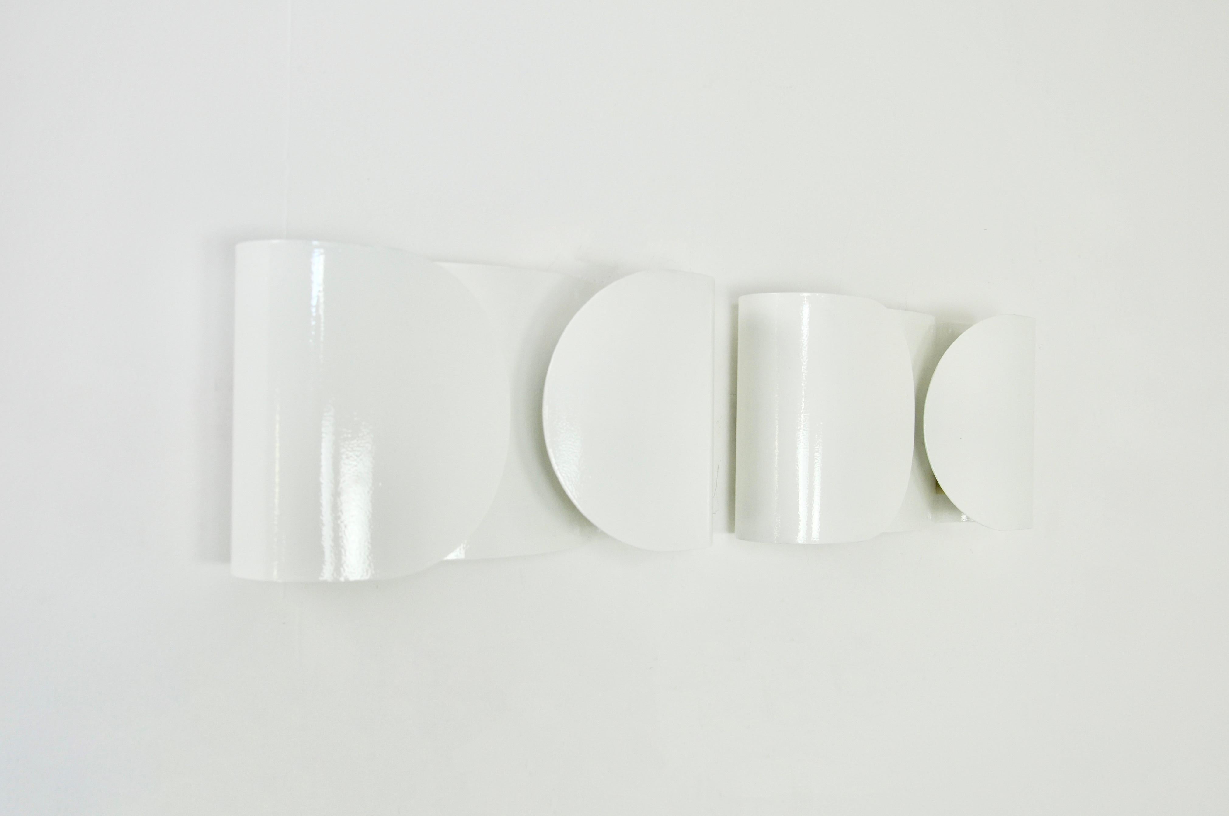 Mid-20th Century White Foglio Wall Lamps by Tobia & Afra Scarpa for Flos, 1960s Set of 2 For Sale