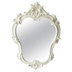 Specchio da parete con cornice bianca in stile rococò