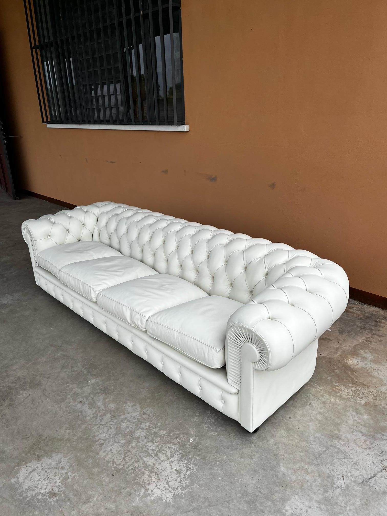 Leather White Frau 2000s Production Sofa 