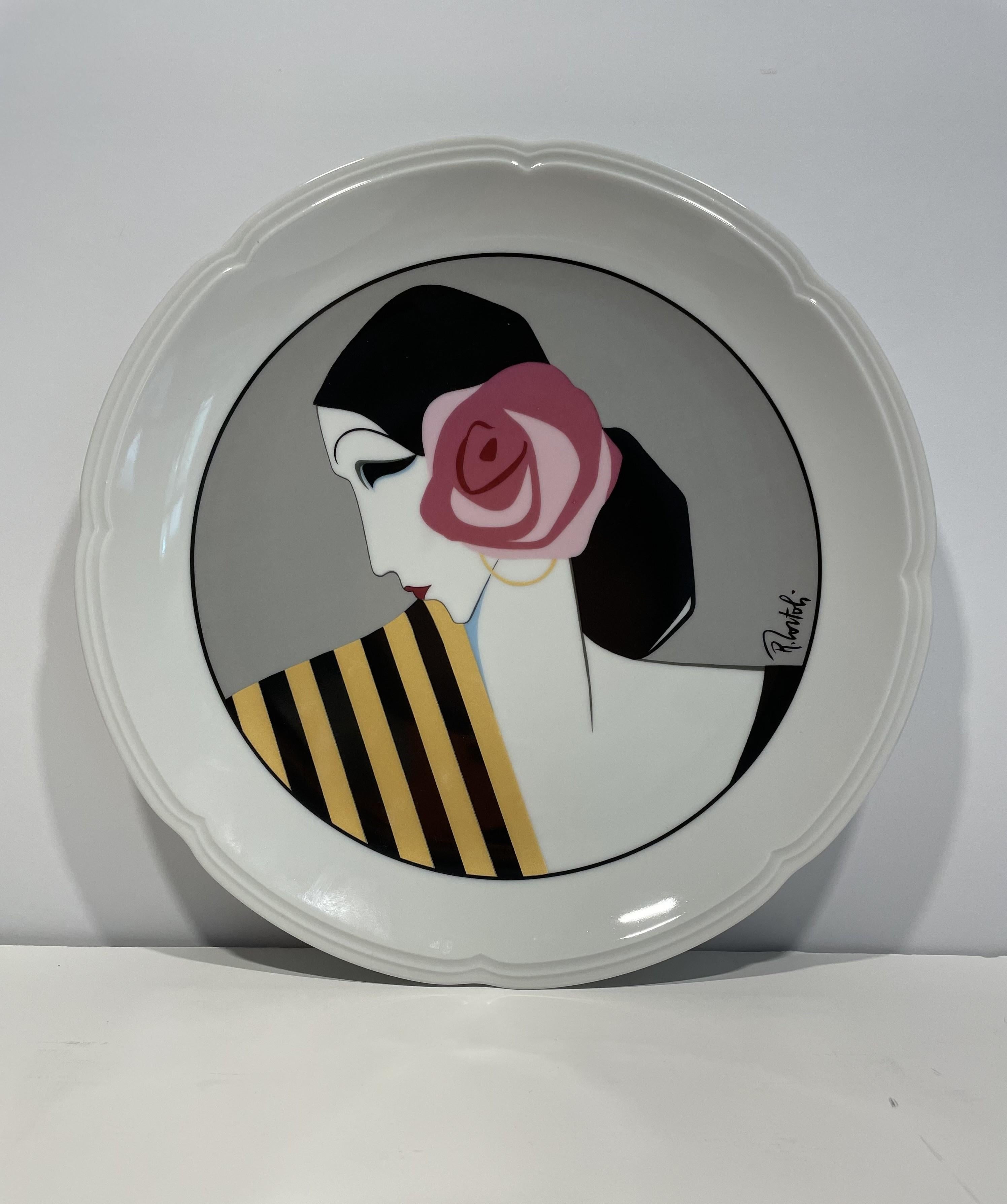 20th Century White French Porcelain Art Deco Dinner or Desert Plates - Set of 4 For Sale