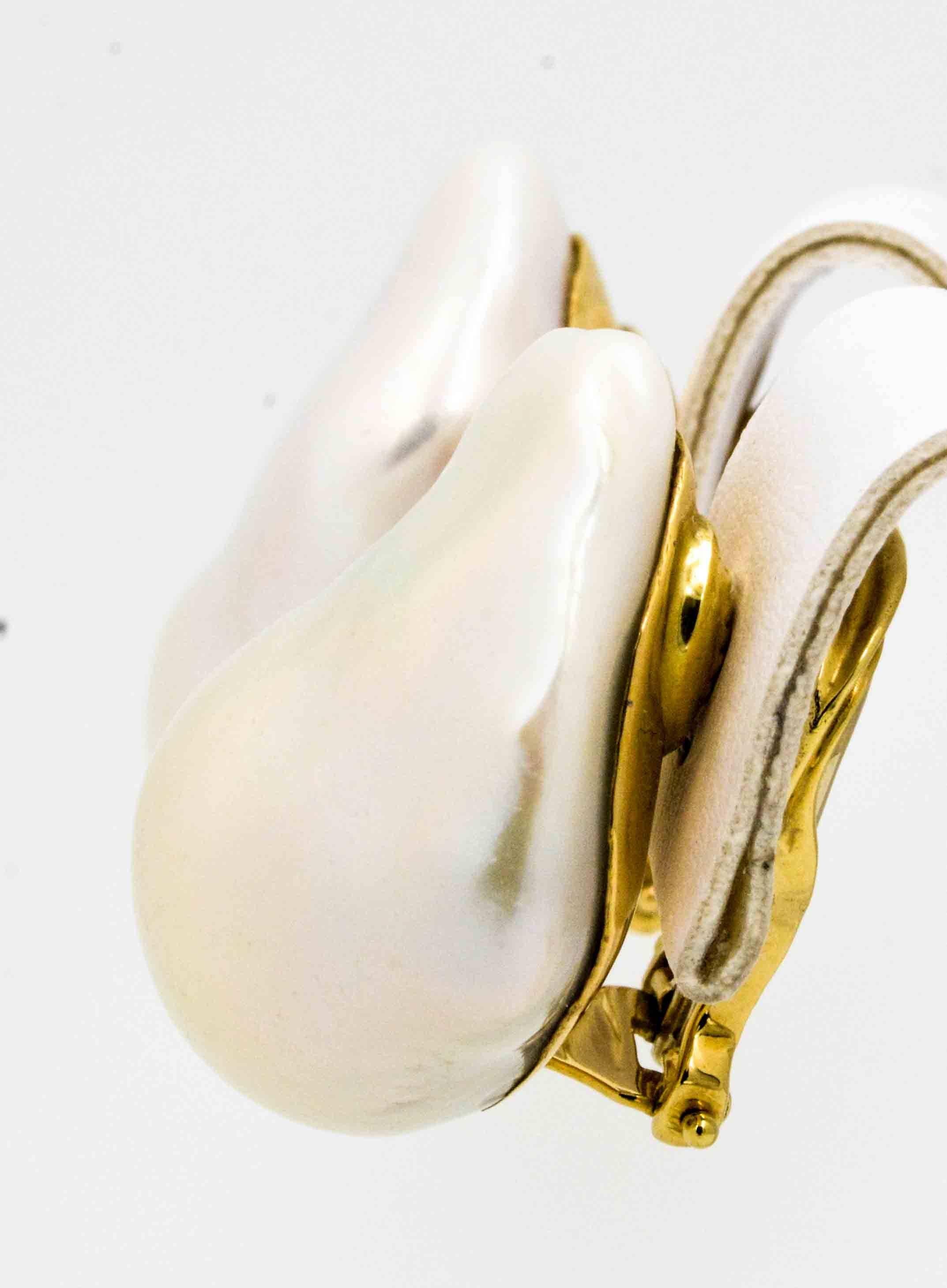 Modern White Freshwater Cultured Baroque Pearl Earrings