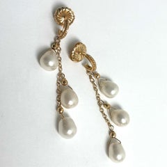 Weiße baumelnde Paradizia Ohrringe aus Süßwasserperlen