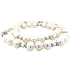 Collana di perle d'acqua dolce bianche con accenti in oro bianco, 18,5 pollici