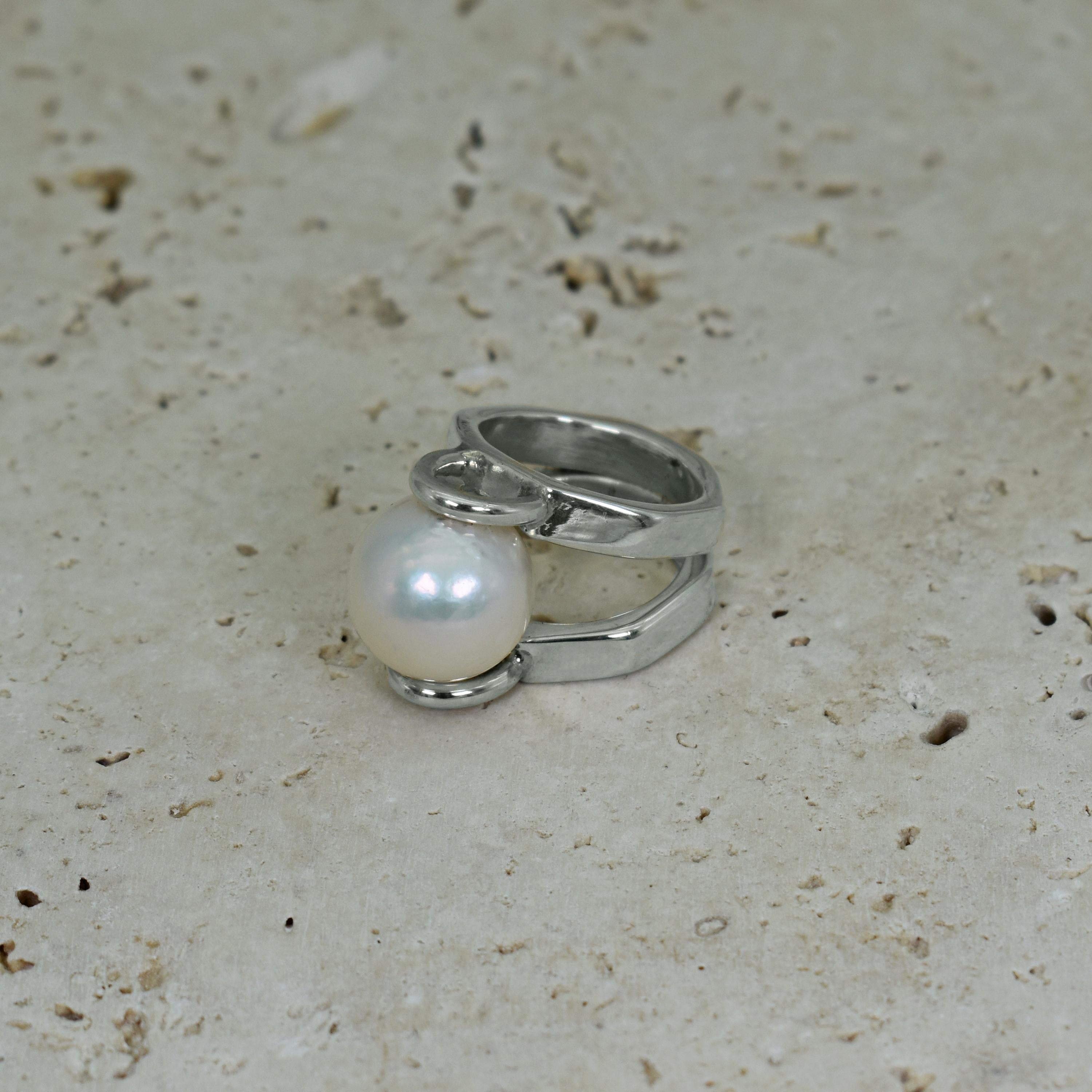 Contemporary White Freshwater Pearl Sterling Silver Cocktail Ring For Sale