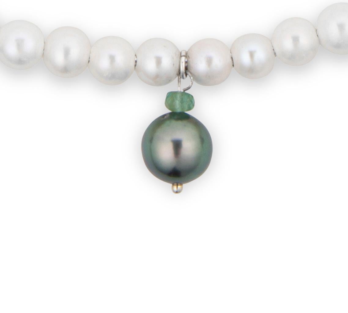 Mixed Cut White freshwater pearls Choker with moving Tahiti pearls and gemstones For Sale