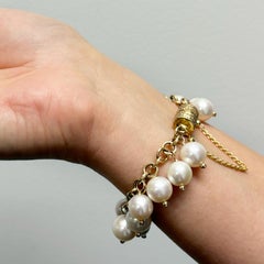 Pulsera de perlas blancas de agua dulce con cierre magnético de diamantes Paradizia