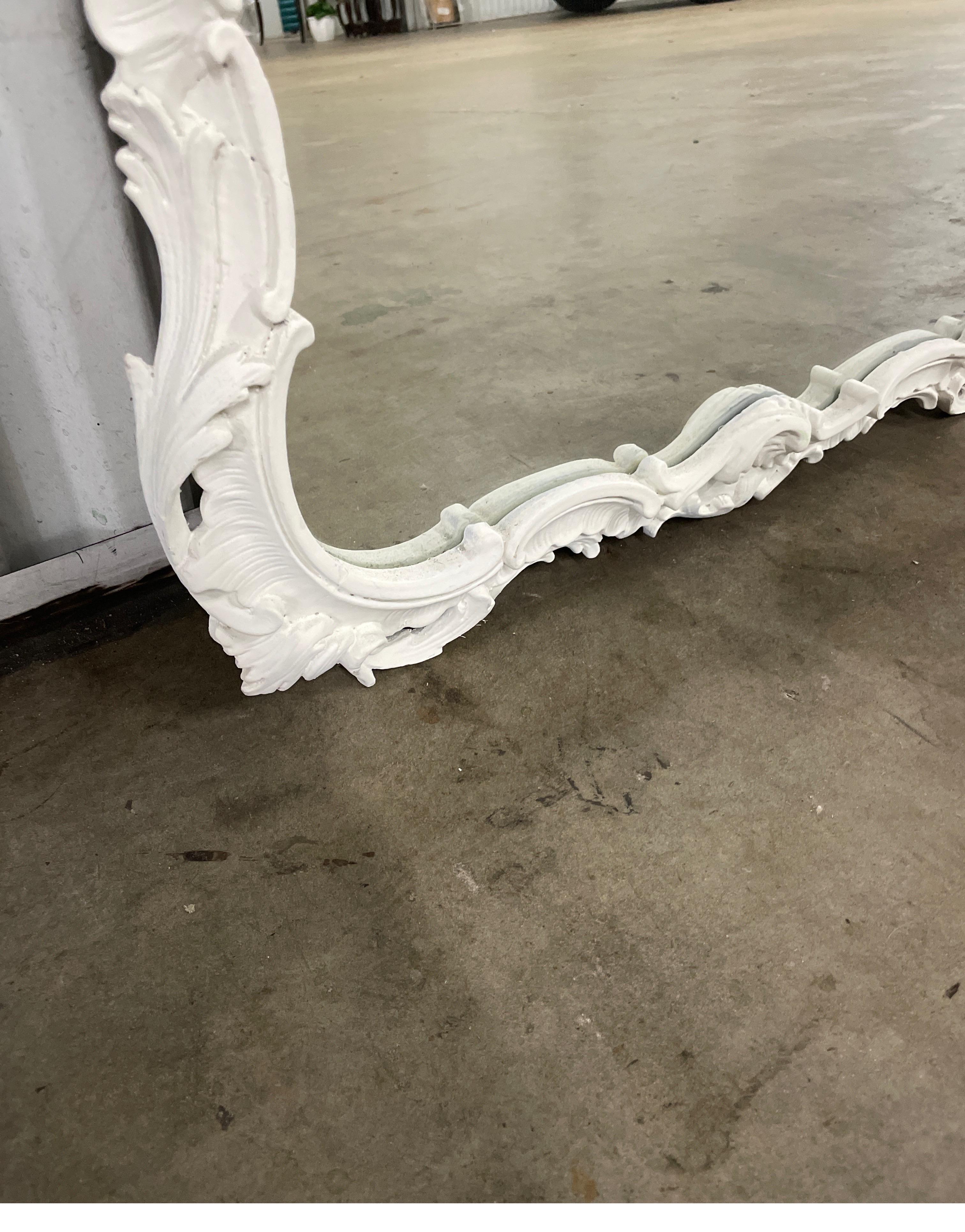 White Gesso Painted Carved Wood Italian Mirror For Sale 2