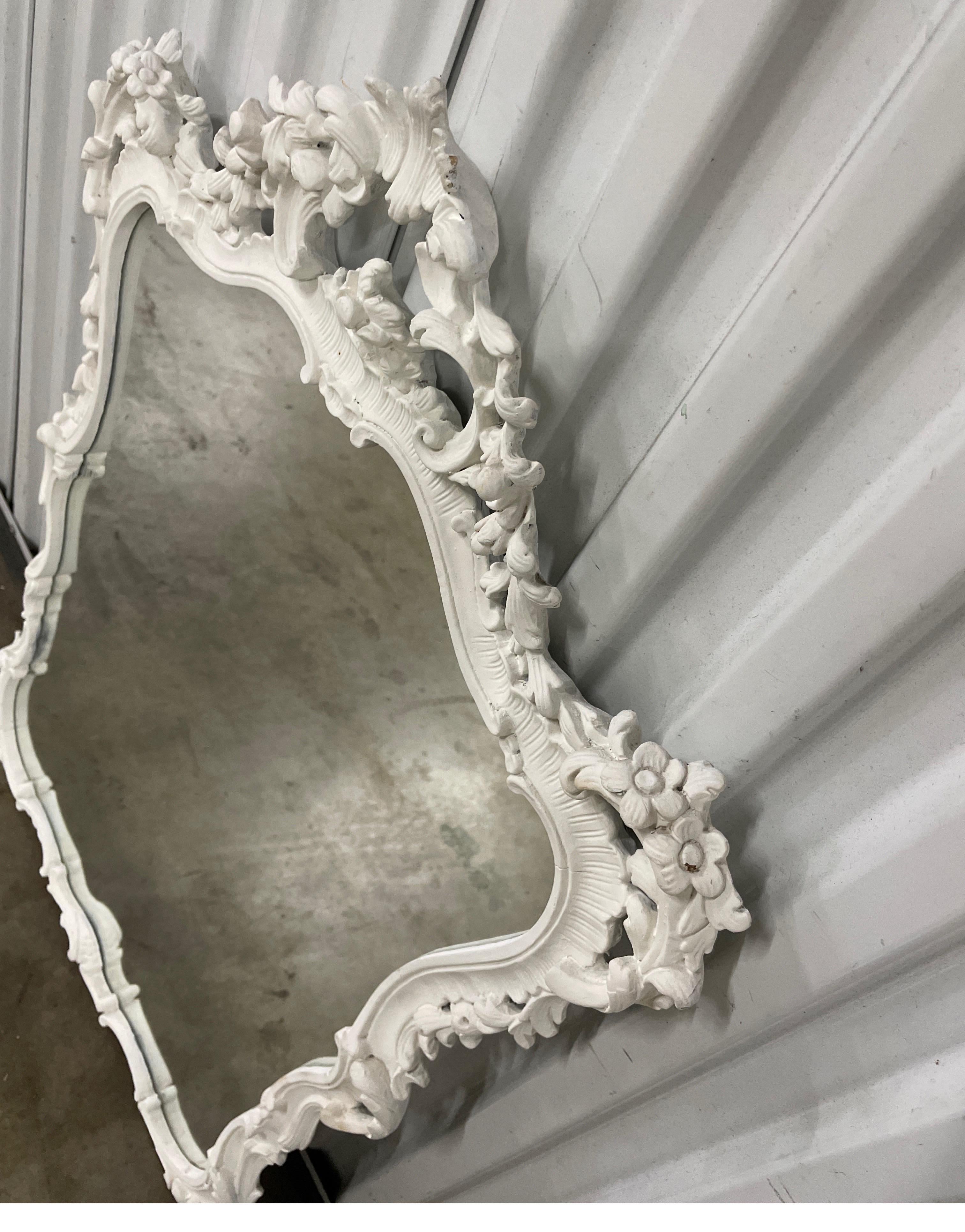 White Gesso Painted Carved Wood Italian Mirror For Sale 4
