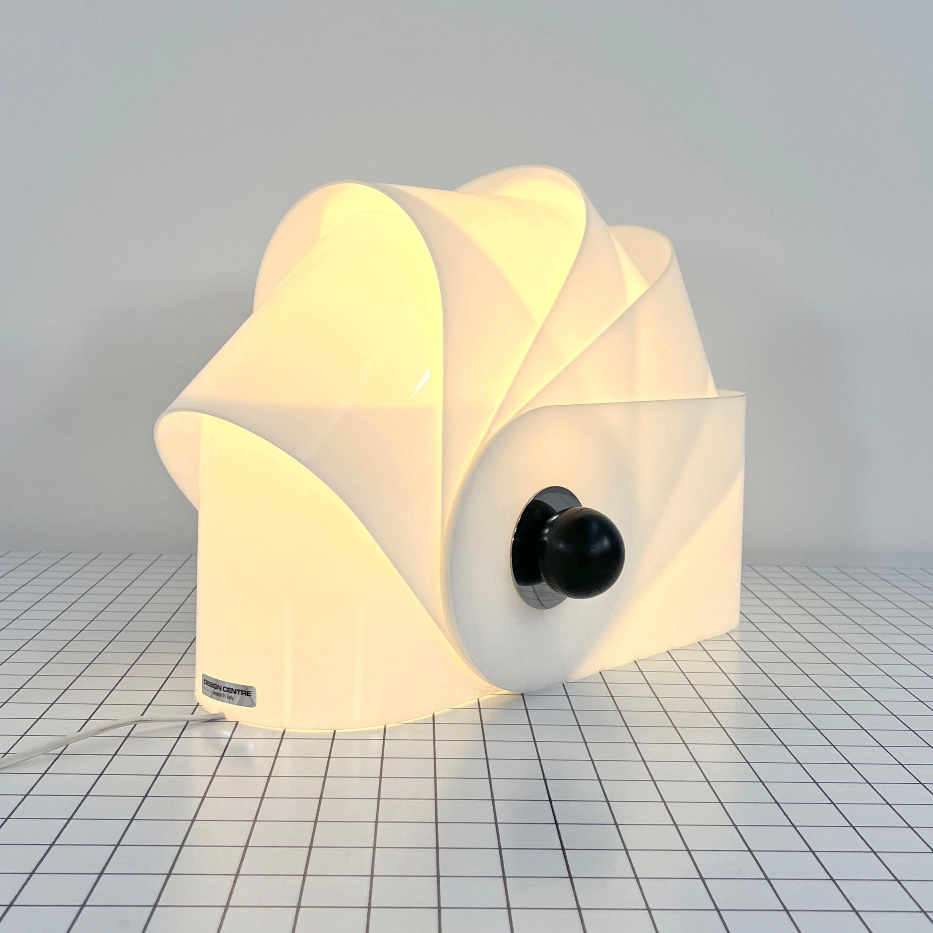 Italiano Lampada White Gherpe di Superstudio per Design Centre Poltronova, 1968 in vendita