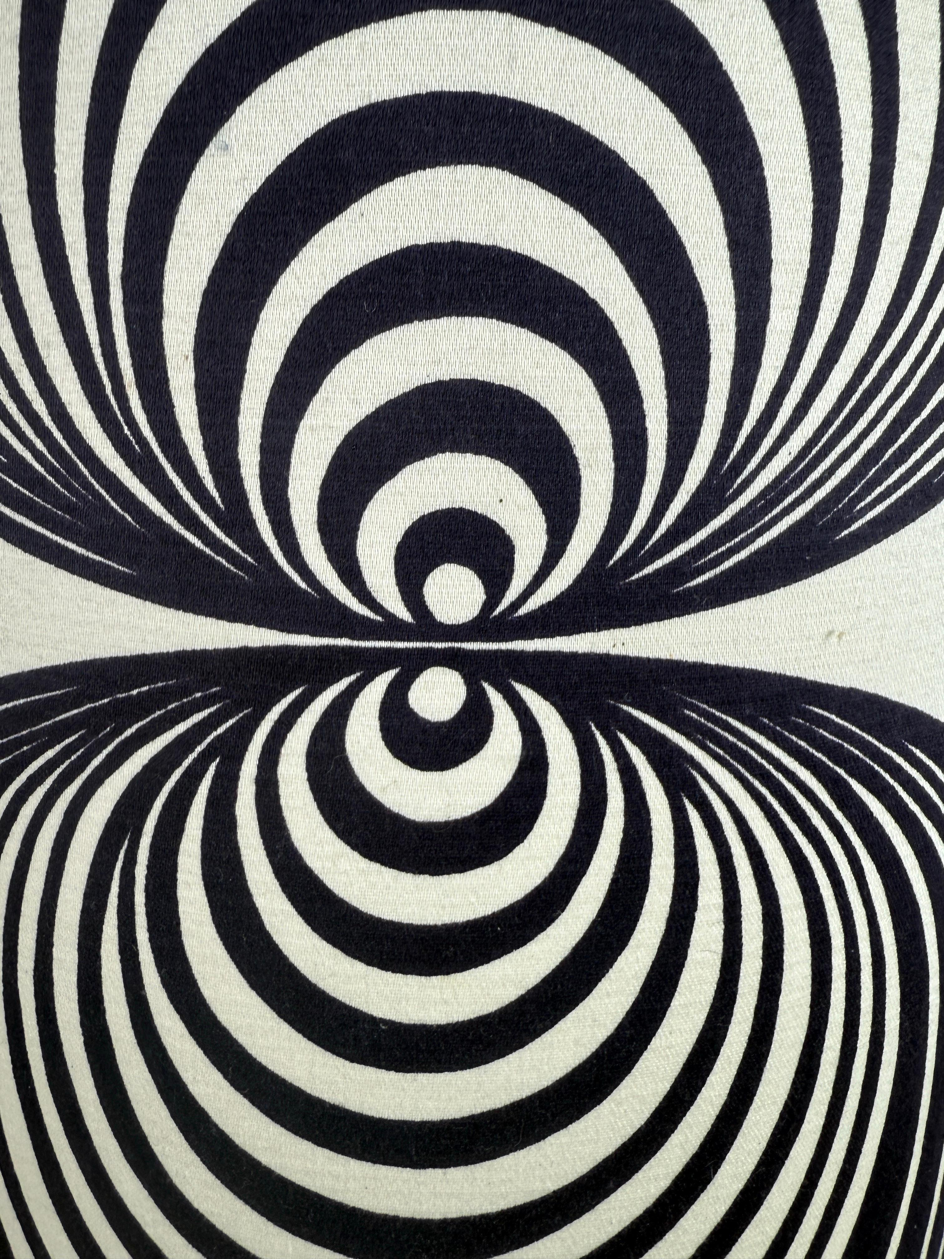 Weißes Glas 59 Zoll Stehlampe- 3-Wege-Schalter- siebziger Jahre Lampenschirm -Deutschland- im Angebot 2