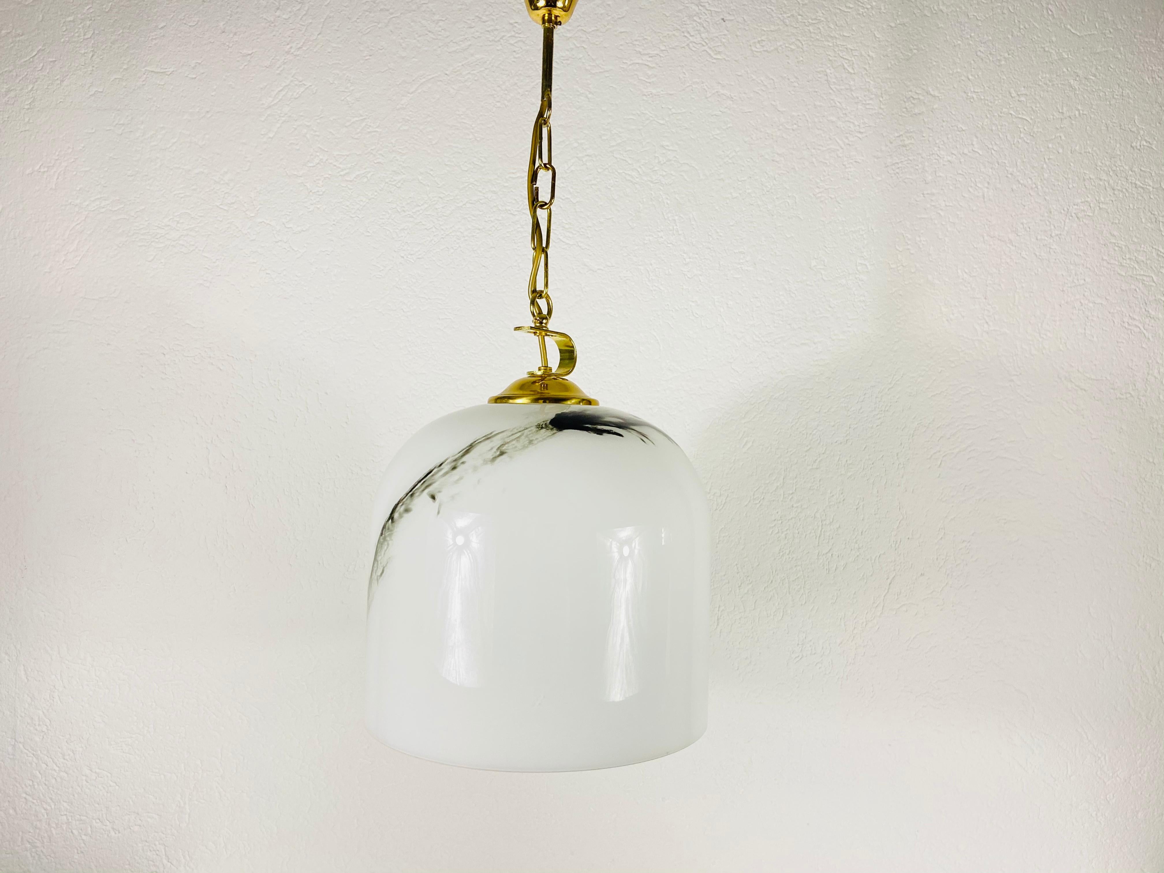 White Glass and Brass Hanging Lamp by Peill & Putzler, 1970s, Germany In Good Condition For Sale In Hagenbach, DE