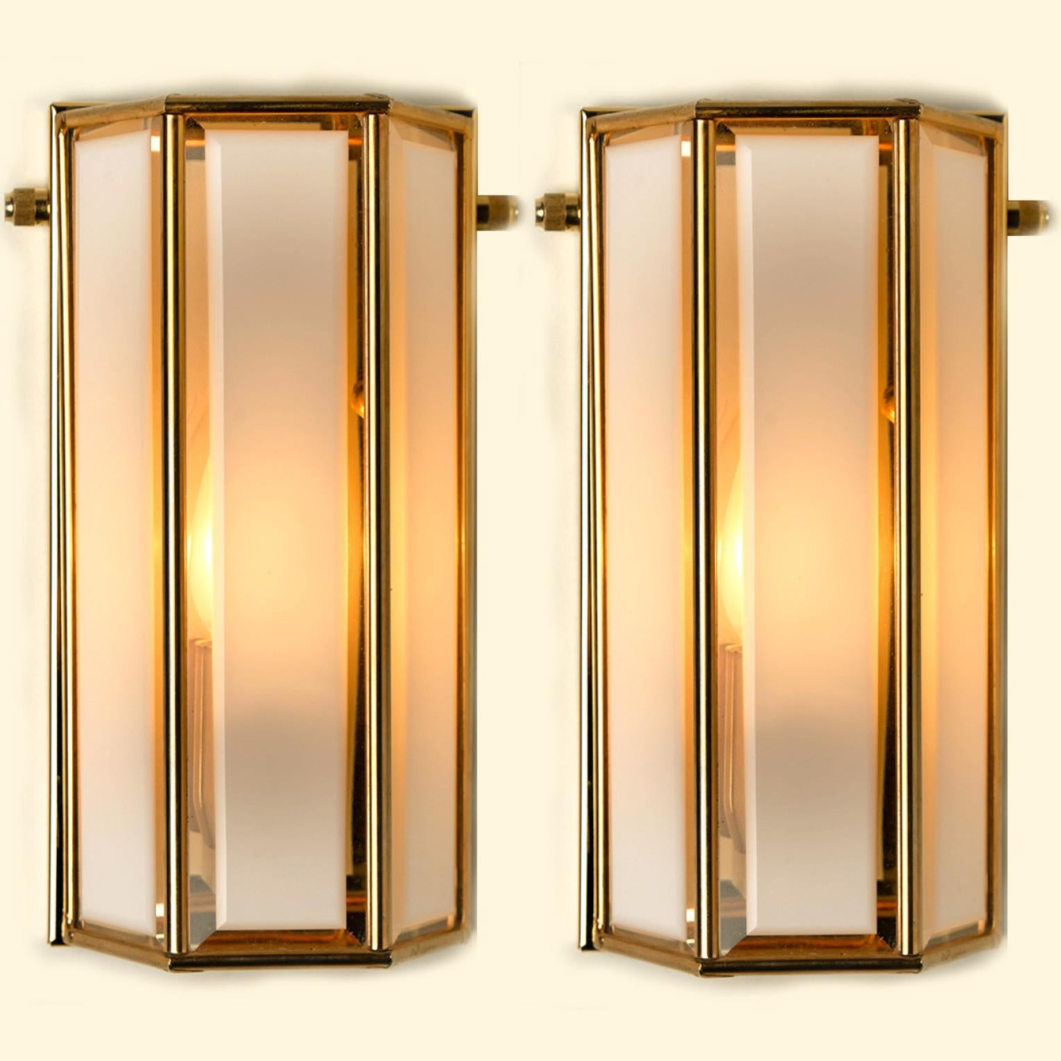 White Glass and Brass Wall Lights by Glashütte Limburg, 1970s In Good Condition For Sale In Rijssen, NL