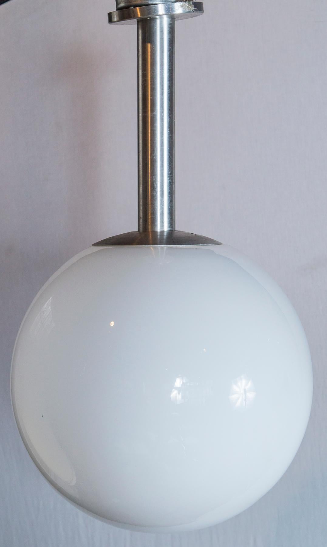 3 glass ball pendant light