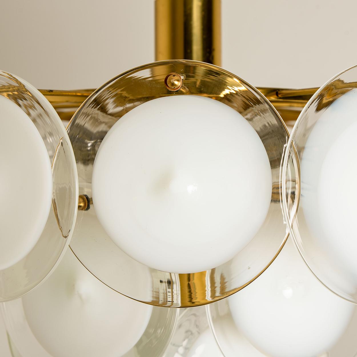 White Glass Disc Chandelier in the Style of Vistosi, Italy, 1970s For Sale 1