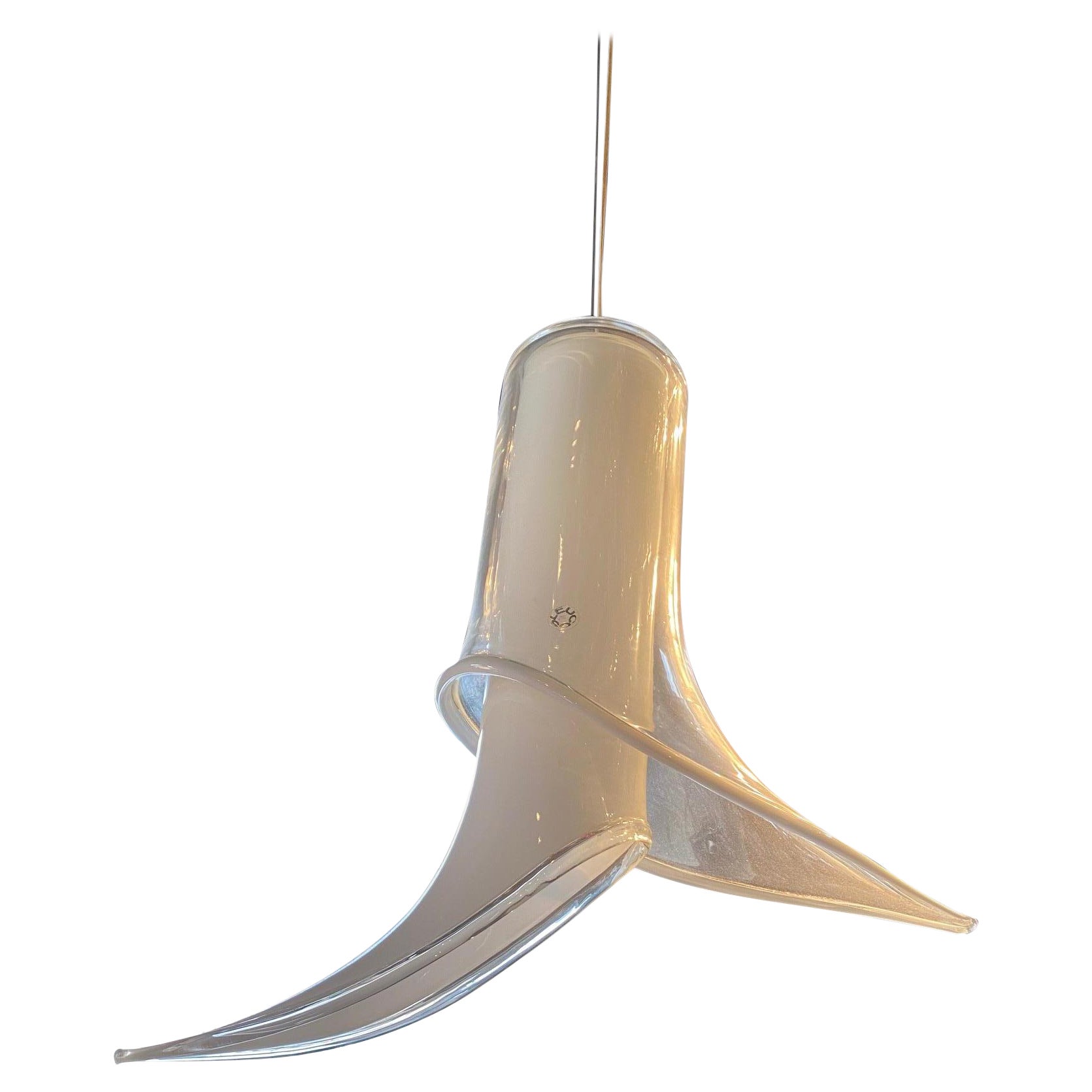 Lustre « FIORE 38 » en verre de Murano blanc  par Renato Toso pour  Leucos