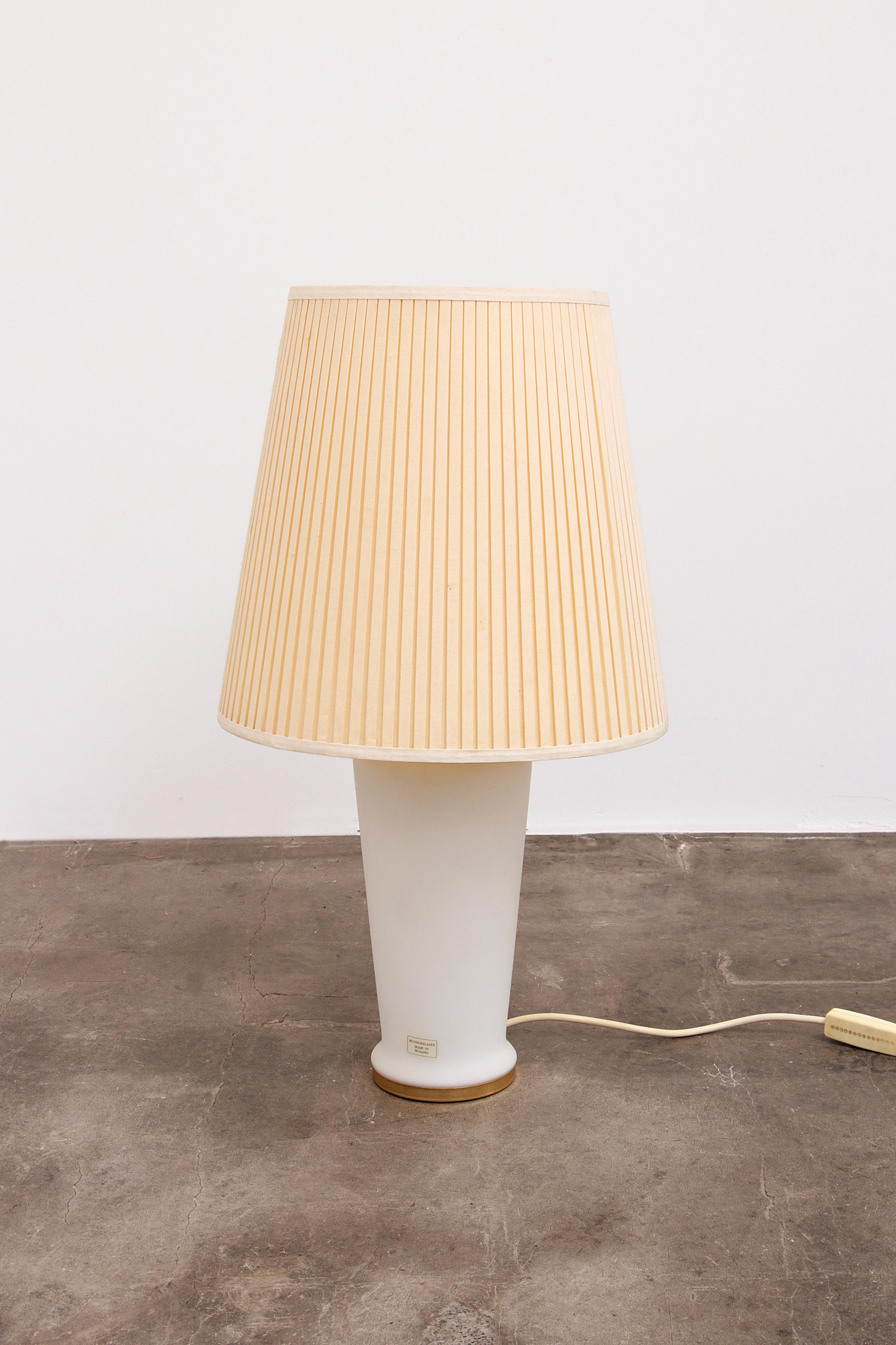 White Glass Table Lamp with a Pliche Fabric Shade, 70s In Good Condition For Sale In Oostrum-Venray, NL