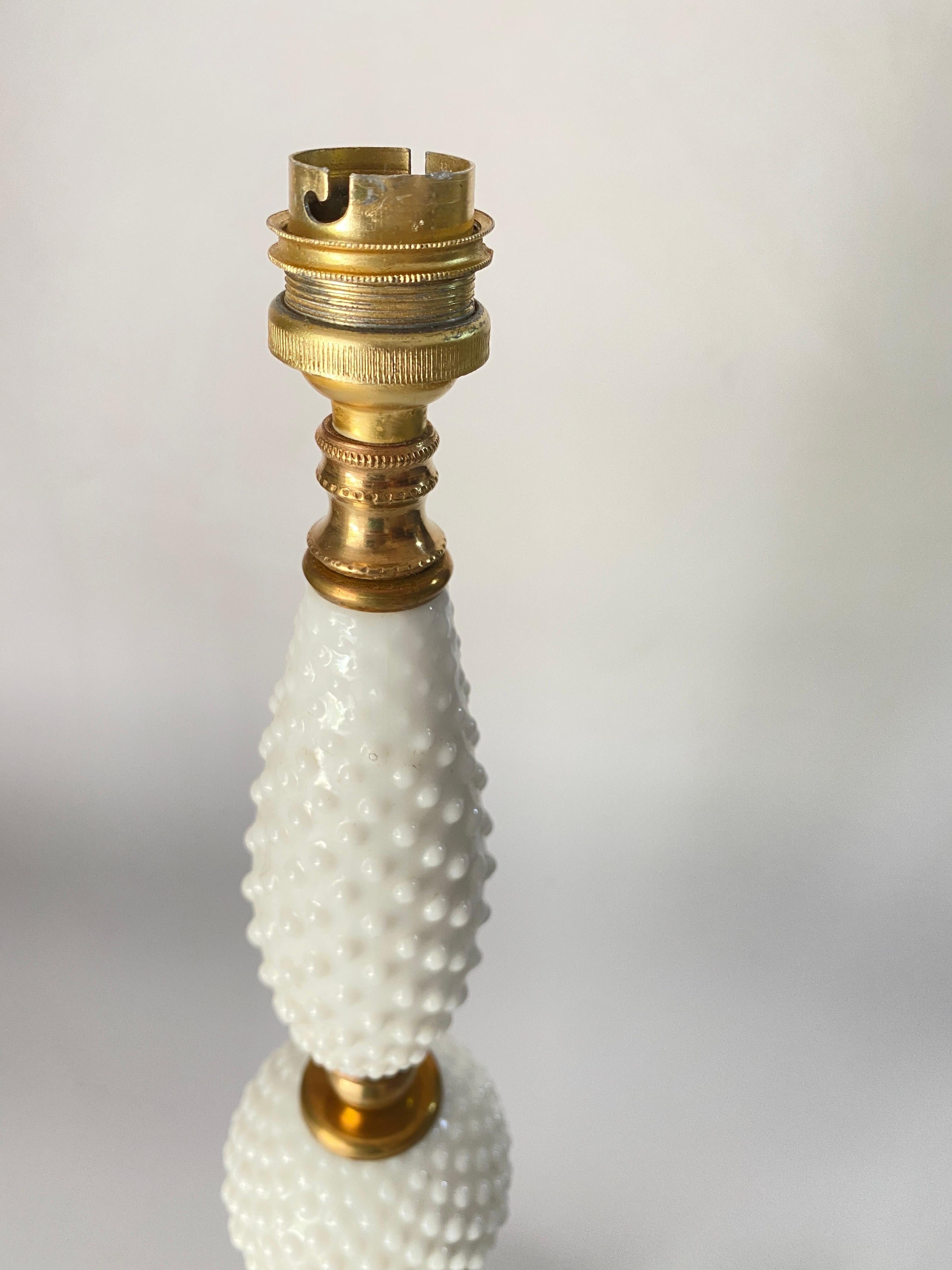 White Glass Table Lamp, with Brass, Italy, 1970 For Sale 3