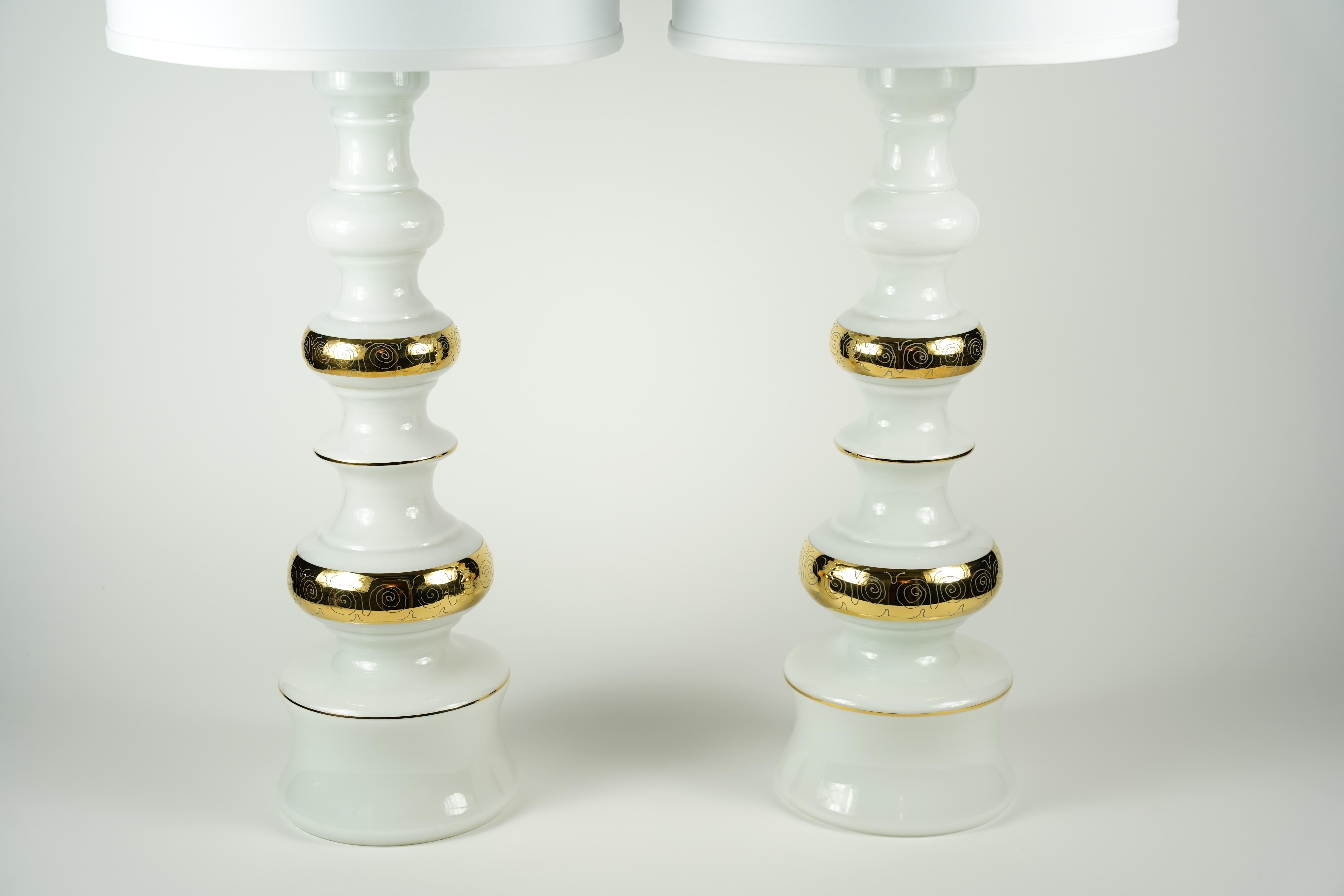 Swedish White glass with gold pattern, Rosdala Lamps, 1970 Sweden For Sale