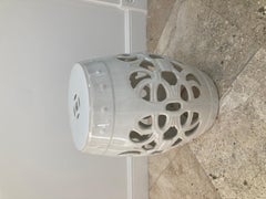 Asiento de jardín Boho Chic de cerámica esmaltada blanca