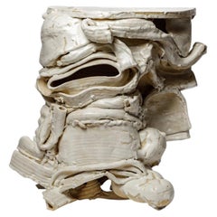 Consolle o comodino in ceramica smaltata bianca di Patrick Crulis, 2026.