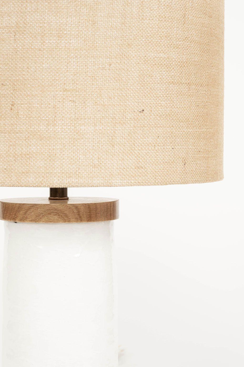 XXIe siècle et contemporain Lampe cylindrique en céramique émaillée blanche en vente