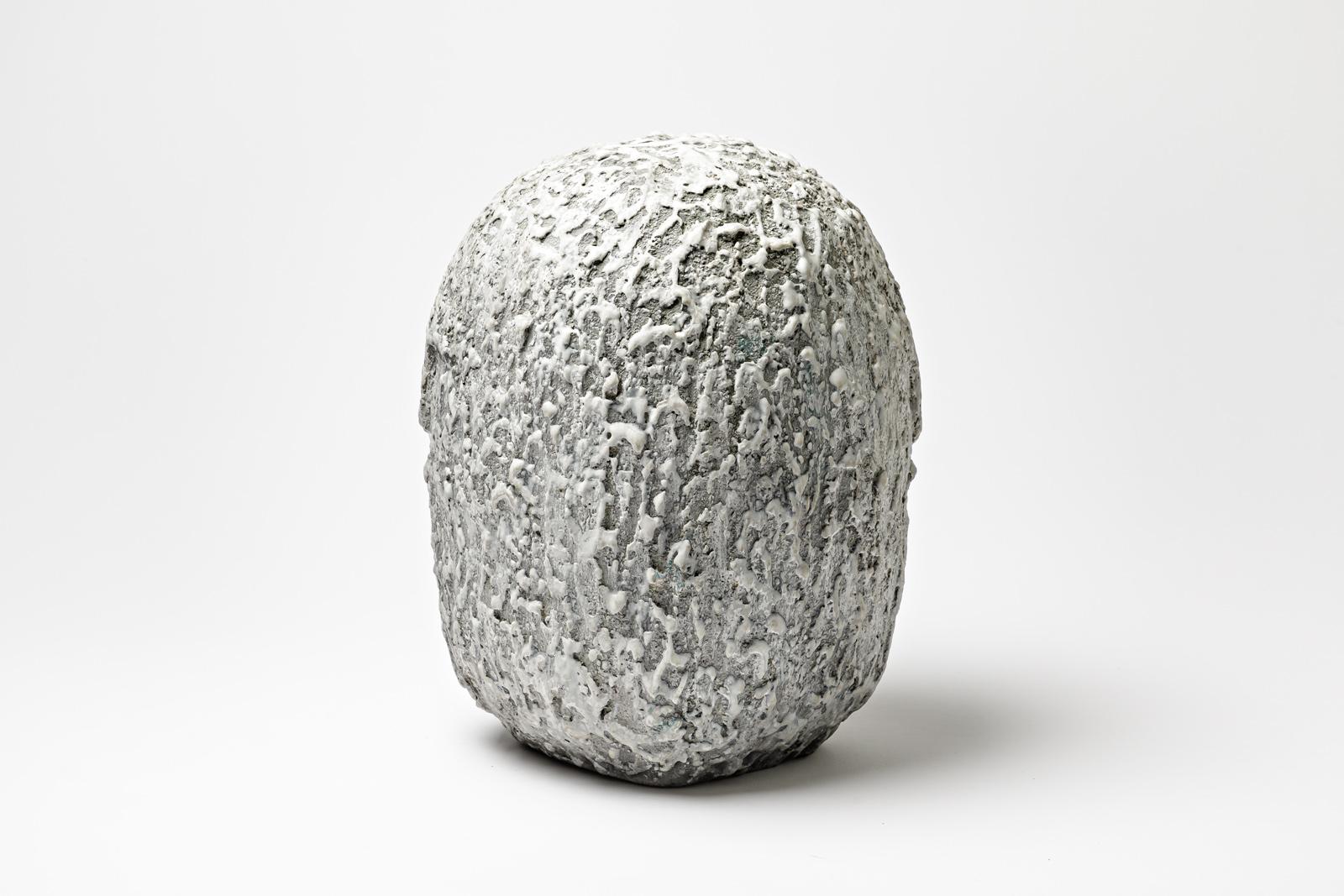 White glazed ceramic sculpture by Gisèle Buthod Garçon, circa 1980-1990 In Excellent Condition For Sale In Saint-Ouen, FR