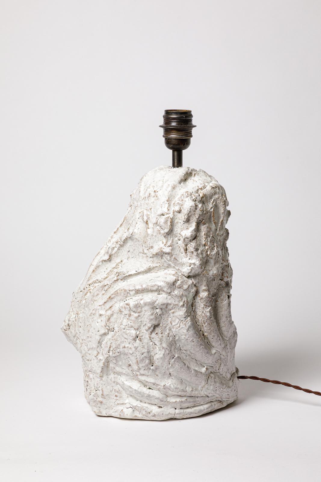 Français Lampe de table en céramique émaillée blanche d'Hervé Rousseau, 2022 / Réf 14 en vente