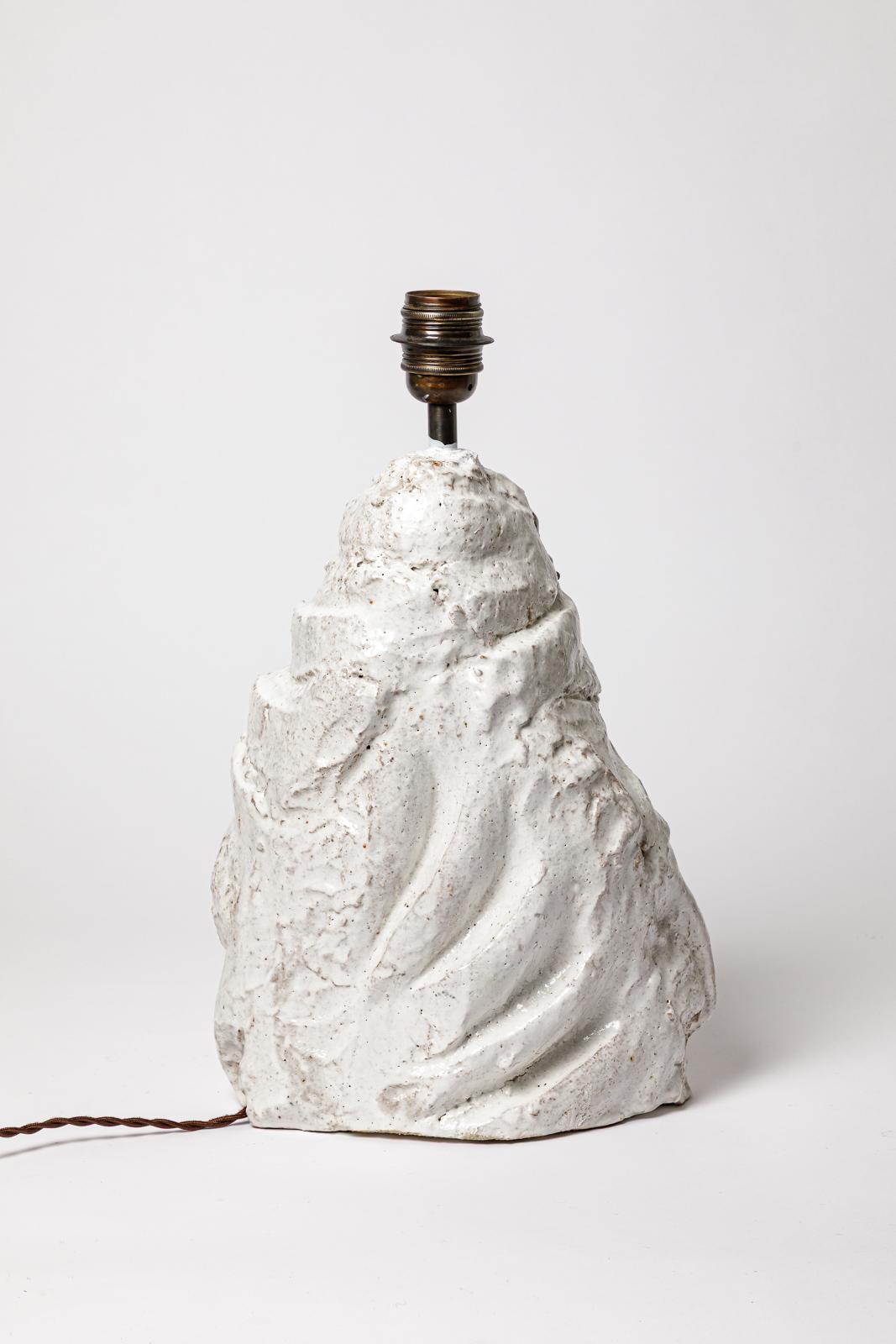 Français Lampe de table en céramique émaillée blanche d'Hervé Rousseau, 2022 / Réf 15 en vente