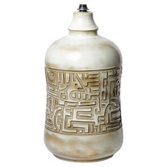 White glazed ceramic table lamp by Marius Bessonne, circa 1960.
