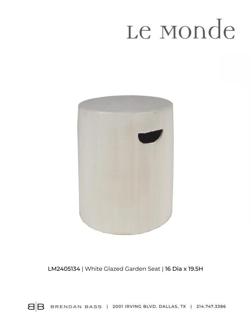 Tabouret de jardin émaillé blanc en vente 3
