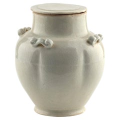 White-Glazed Jar with Cloud Lug Handles and Cover, Song–Yuan Dynasty