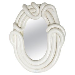 Miroir en grès émaillé blanc de Clémentine Dupré, 2023