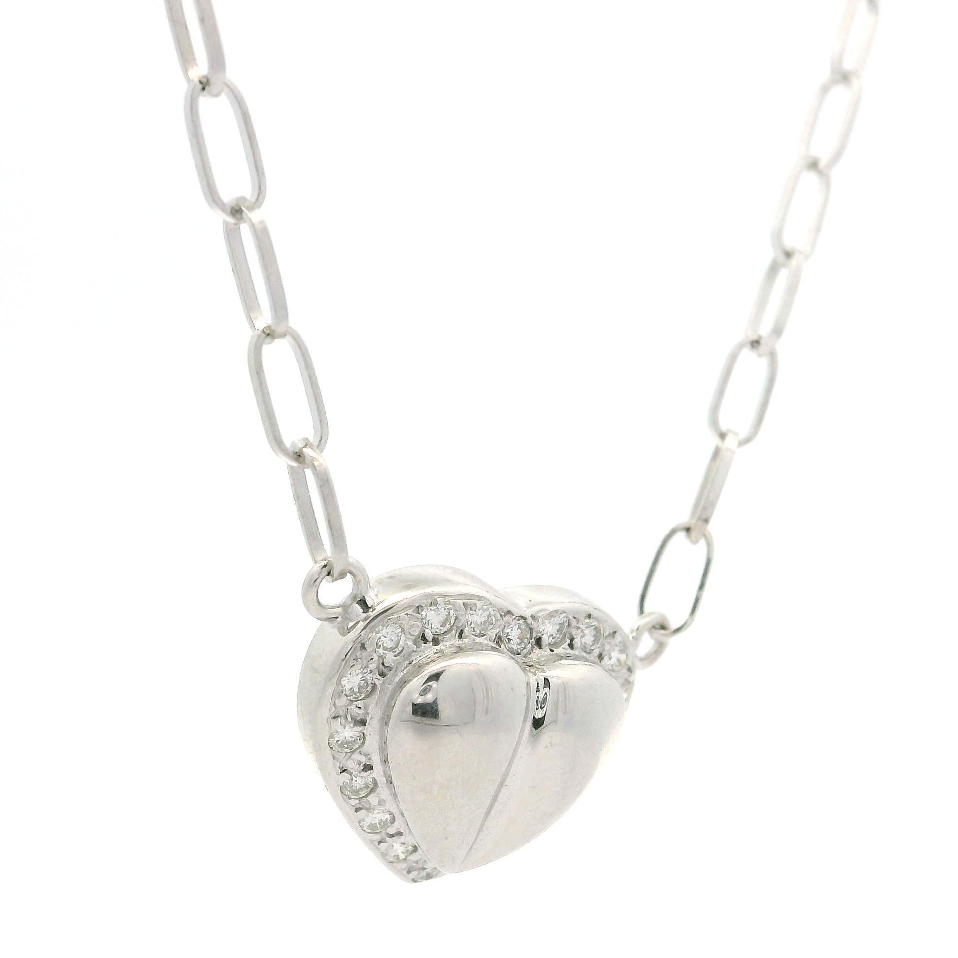 Pendentif cœur bombé à maillons ovales ouvert en or blanc avec diamants 0,27 carat en vente 1