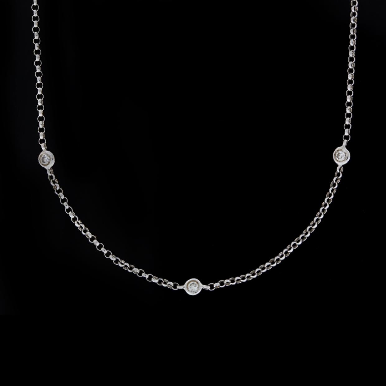 White Gold 0.30 Carat Round Diamond Chain Necklace In Excellent Condition In Columbia, MO