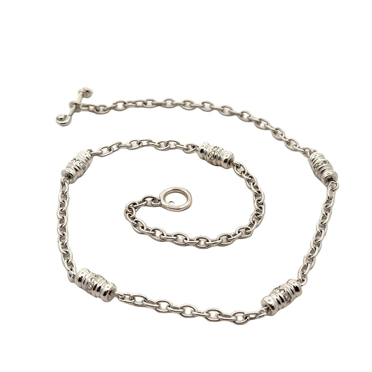 Collier à maillons en or blanc 0.40ctw Diamond Barrel Station Cable Link w/ Toggle Clasp Pour femmes en vente