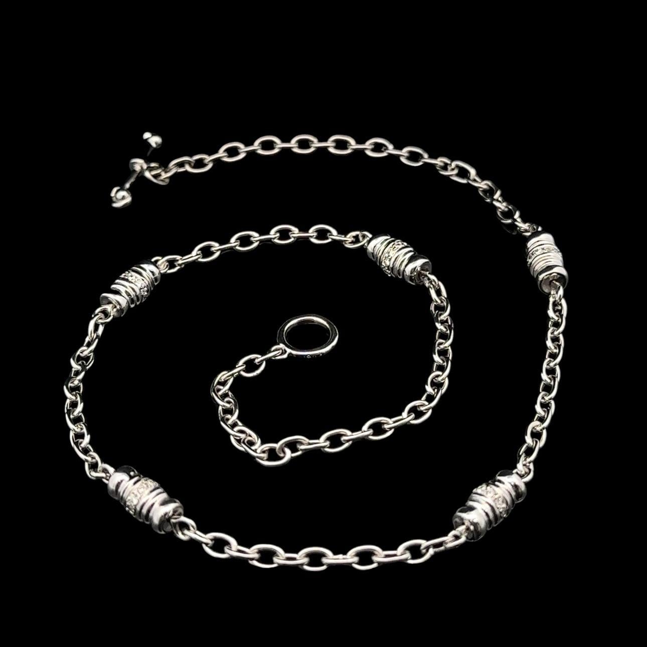 Collier à maillons en or blanc 0.40ctw Diamond Barrel Station Cable Link w/ Toggle Clasp en vente 2