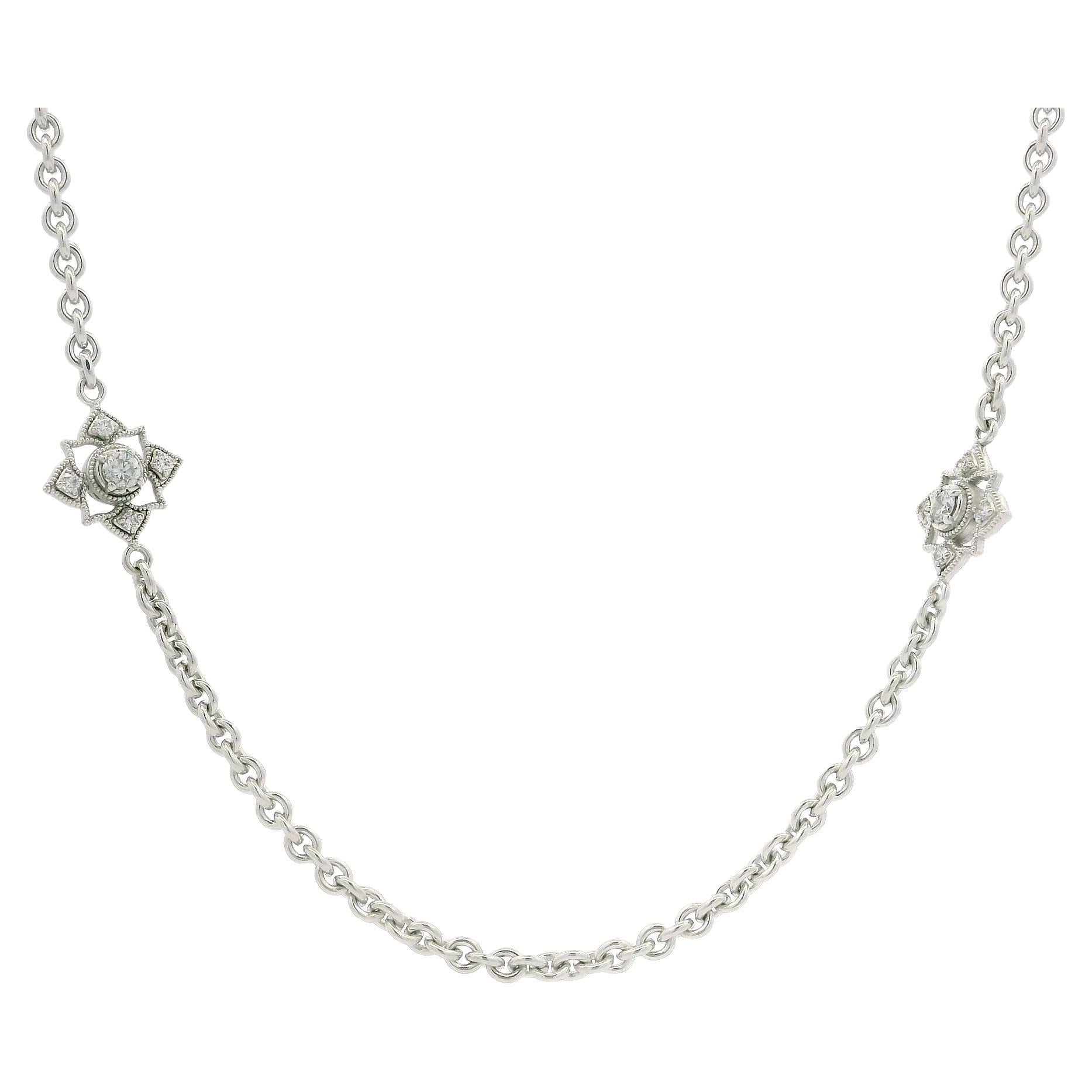 Collier à maillons de 16 pouces réversible station florale en or blanc avec diamants de 0,40 ctw
