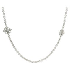 Collier à maillons de 16 pouces réversible station florale en or blanc avec diamants de 0,40 ctw