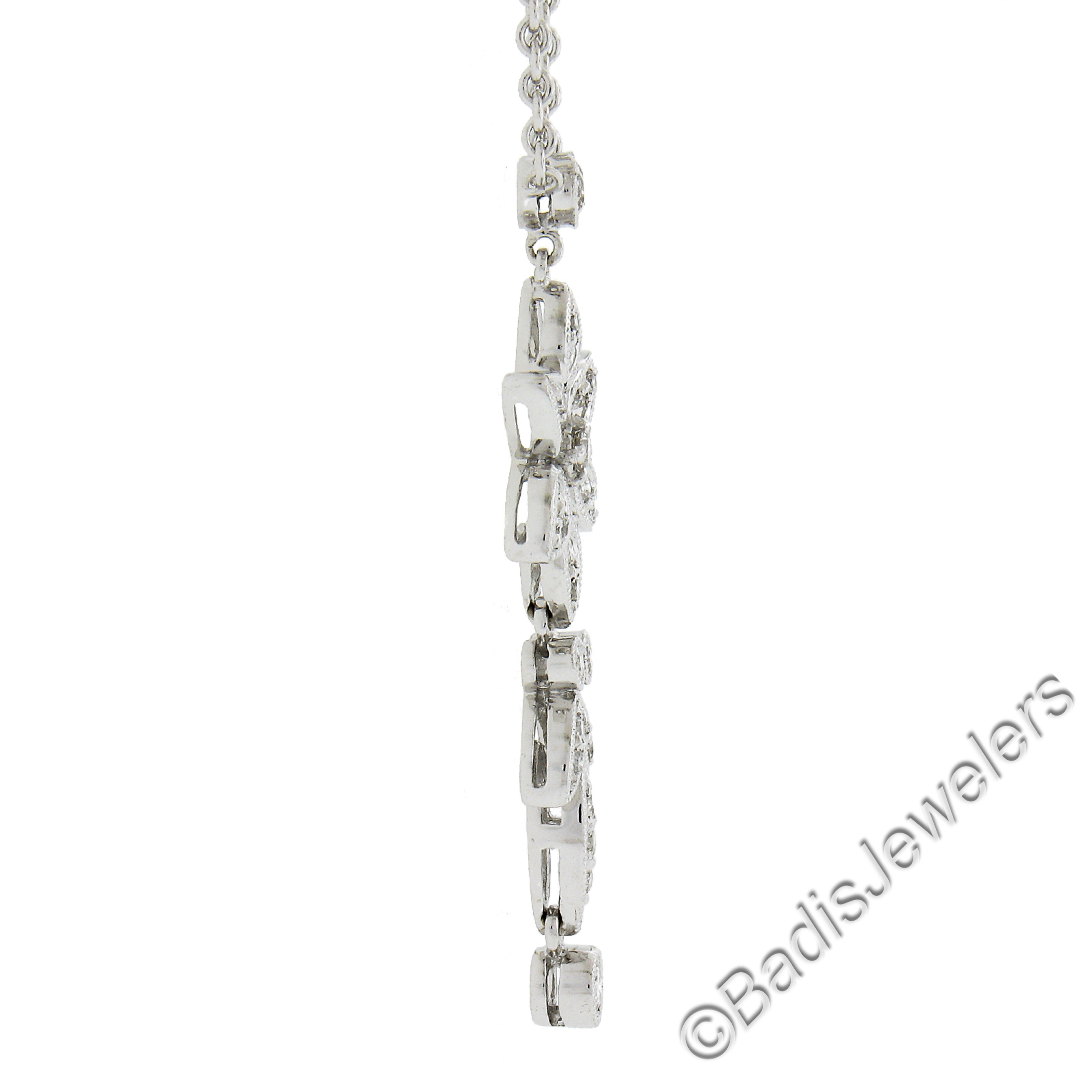 Pendentif pendentif en or blanc avec diamant rond de 0,50ctw sur collier stationnaire de 16 pouces Pour femmes en vente