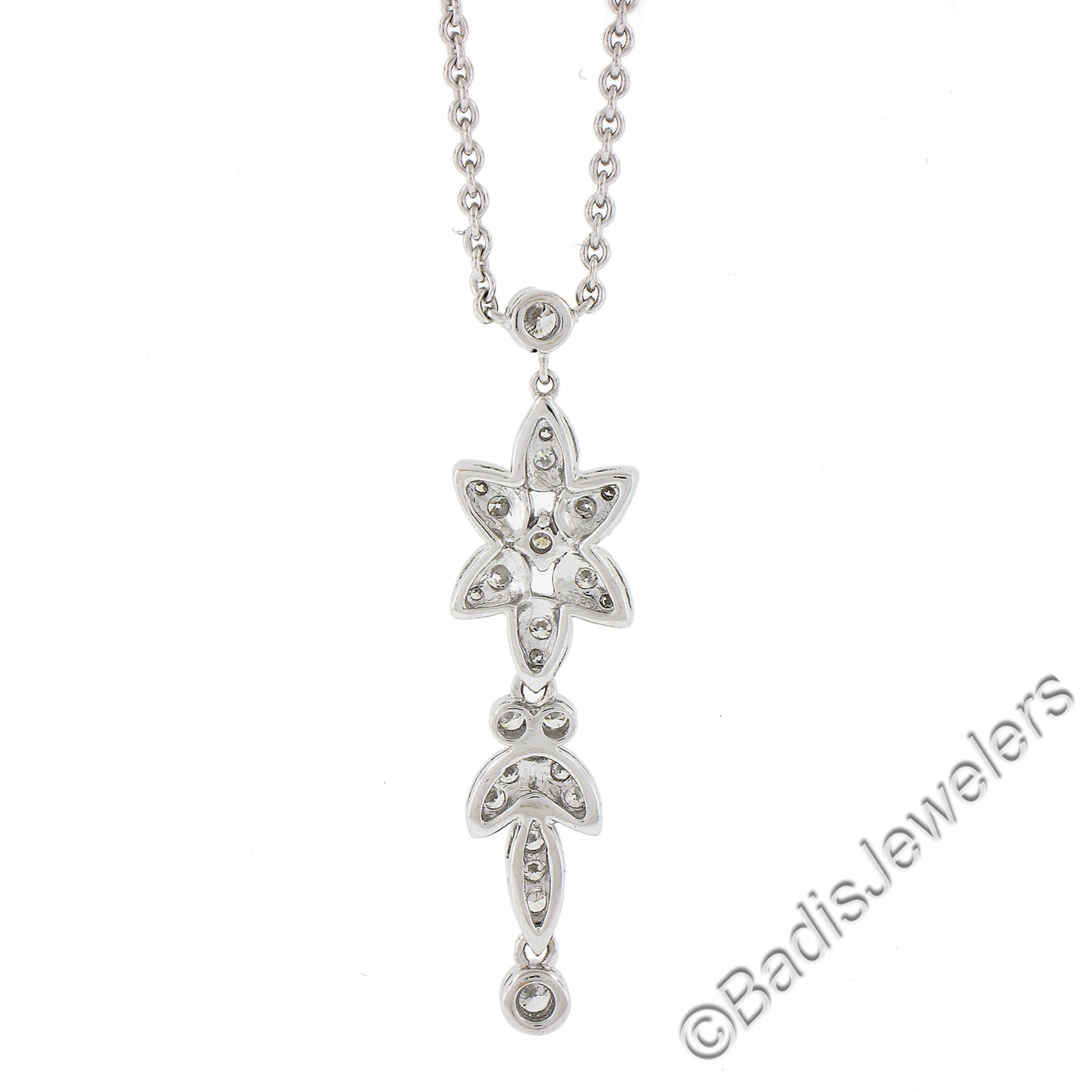 Pendentif pendentif en or blanc avec diamant rond de 0,50ctw sur collier stationnaire de 16 pouces en vente 2