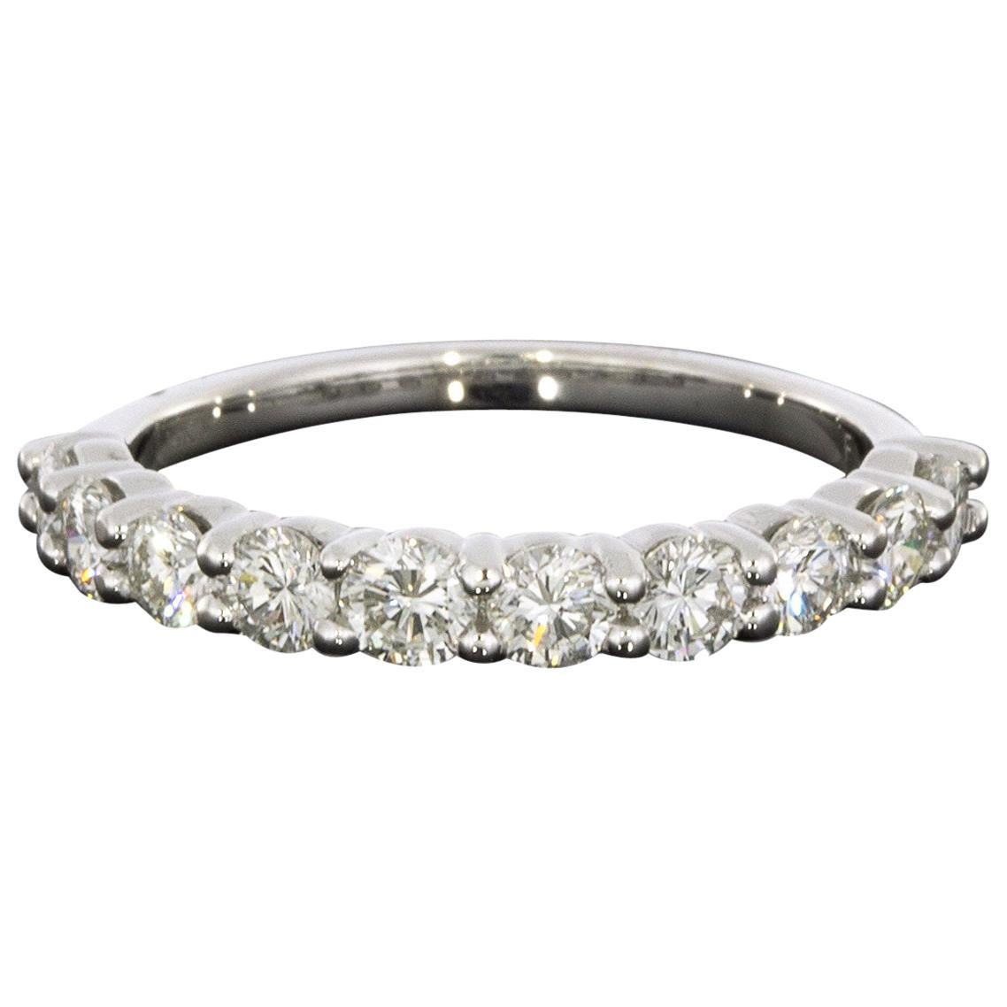 18 Carat White Gold 0.93 Carat Round Brilliant Cut Diamond Bridal Ring For Sale at 1stDibs
