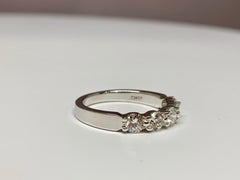 White Gold 1 Carat 5-Stone Diamond Wedding Band