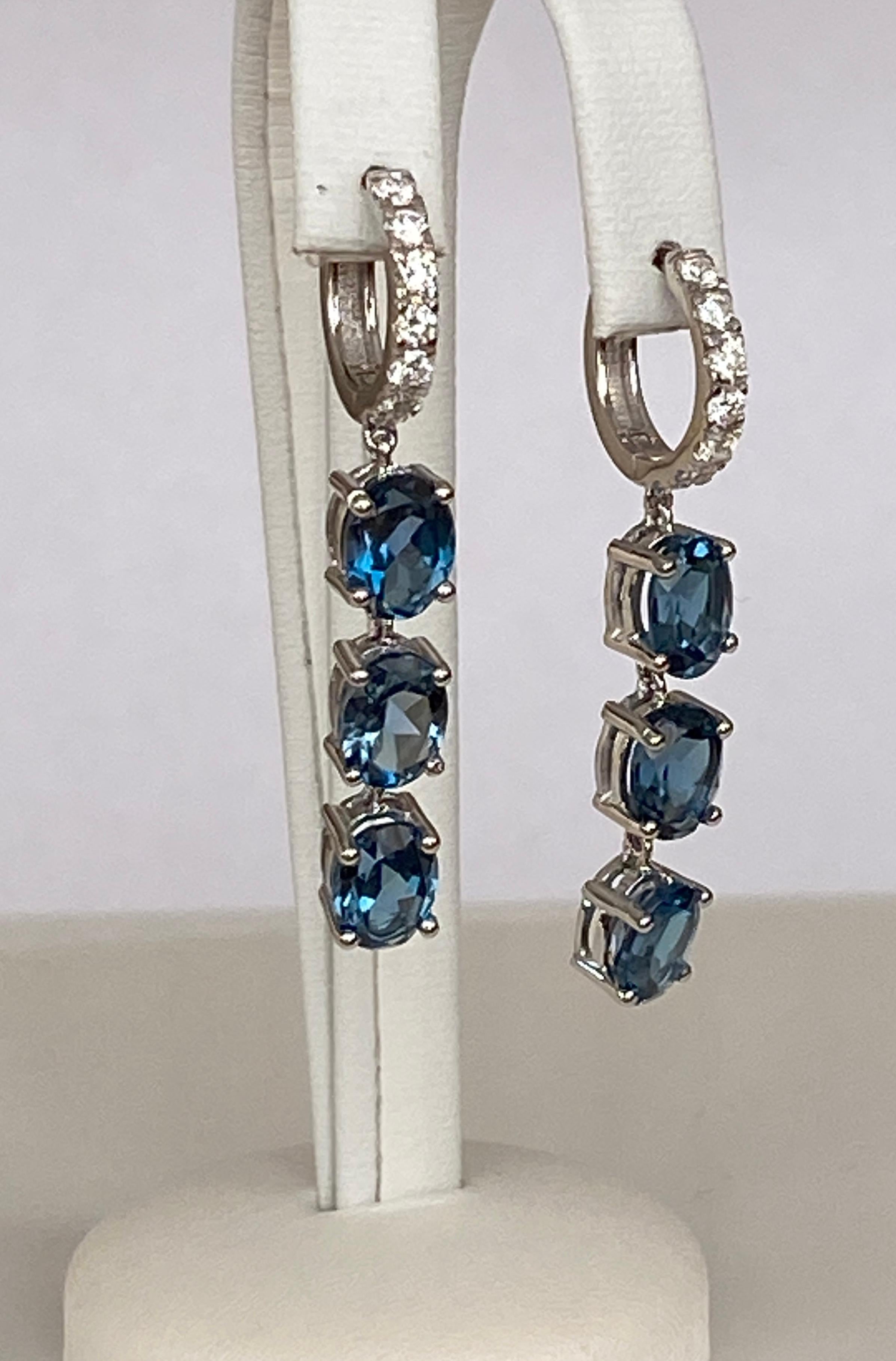 Women's White gold 10 Carat London Blue Topaz Diamond earrings For Sale