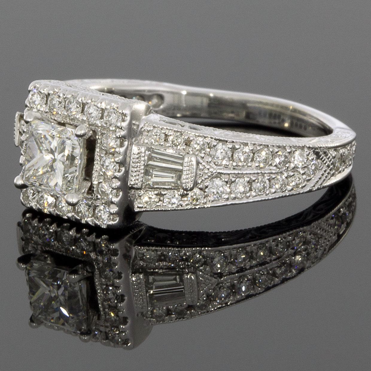 White Gold 1.08 Carat Princess Diamond Halo Engagement Ring In Excellent Condition In Columbia, MO